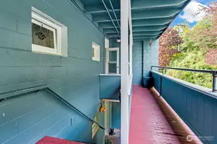 10824 Vashon Hwy SW, Vashon, WA 98070 - Photo 11