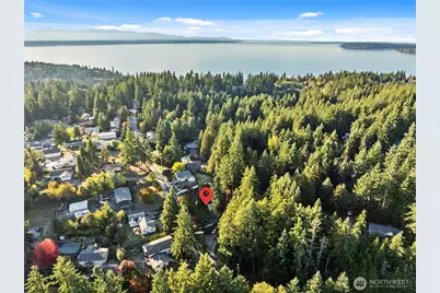 6830 Meadowdale Beach Road, Edmonds, WA 98026 - Photo 37