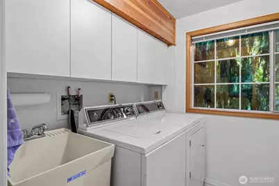 6830 Meadowdale Beach Road, Edmonds, WA 98026 - Photo 15