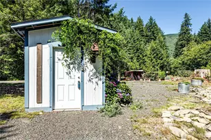 51 Sunflower Rd, Beaver, WA 98305 - Photo 31