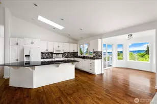 366 Samanthia Ln, Camano Island, WA 98282 - Photo 15