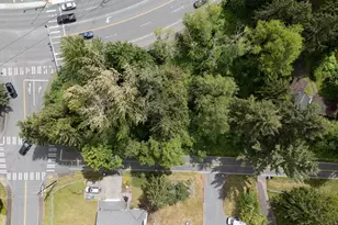 9511 Edmonds Way, Edmonds, WA 98020 - Photo 1