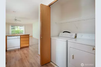 161 W Whidbey Avenue #4, Oak Harbor, WA 98277 - Photo 31