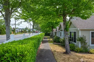 161 W Whidbey Ave, Oak Harbor, WA 98277 - Photo 5