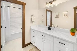 1048 Malvern Hills Dr, Camano Island, WA 98282 - Photo 21