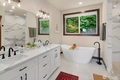 1048 Malvern Hills Drive, Camano Island, WA 98282 - Photo 19