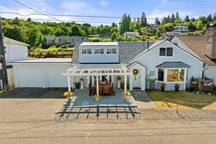 2423 Day Island Blvd W, University Place, WA 98466 - Photo 3