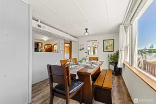 2423 Day Island Blvd W, University Place, WA 98466 - Photo 13