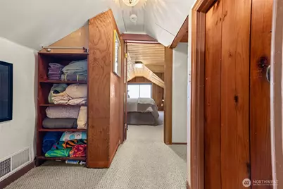 2423 Day Island Boulevard W, University Place, WA 98466 - Photo 33