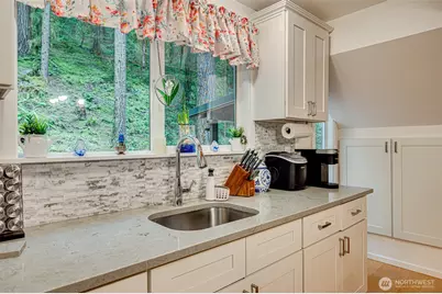 128 Northwoods Cabin, Cougar, WA 98616 - Photo 5