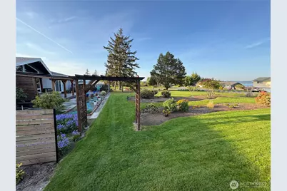 793 Starwana Court, Oak Harbor, WA 98277 - Photo 37