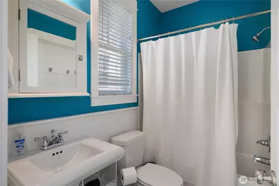 228 Meriweather Street, Pacific Beach, WA 98571 - Photo 17