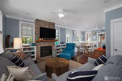 228 Meriweather Street, Pacific Beach, WA 98571 - Photo 5