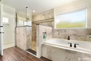 1048 Cassius Ct, Camano Island, WA 98282 - Photo 25