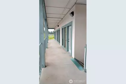 1621 Freeway Drive, Mount Vernon, WA 98273 - Photo 11