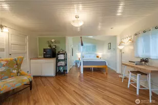 2579 W Shore Dr, Lummi Island, WA 98262 - Photo 23