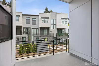 18809 99th Place NE #B, Bothell, WA 98011 - Photo 3