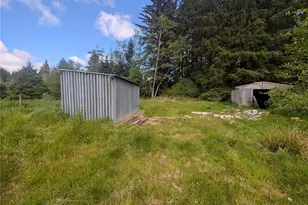 235 Delta Wing Dr, Forks, WA 98331 - Photo 9