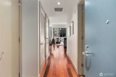 900 Lenora Street #702, Seattle, WA 98121 - Photo 15