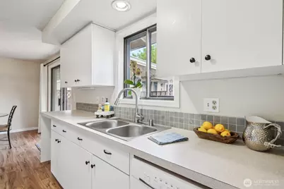 3836 NE 45th Street #A, Vancouver, WA 98661 - Photo 9