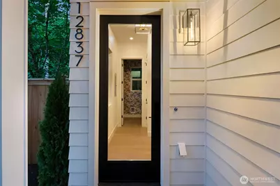 12837 NE 91st Street, Kirkland, WA 98033 - Photo 3