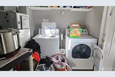 947 19th Avenue, Longview, WA 98632 - Photo 9