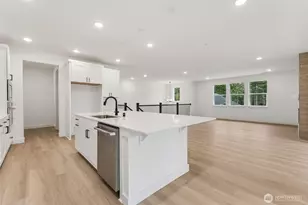 15706 210th Ave E, Bonney Lake, WA 98391 - Photo 13