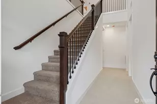 15706 210th Ave E, Bonney Lake, WA 98391 - Photo 7