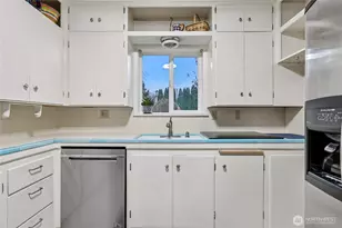 18815 Clarence Ave, Stanwood, WA 98292 - Photo 13