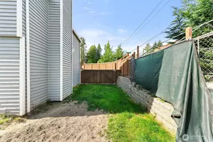 10319 SE 228th St, Kent, WA 98031 - Photo 25
