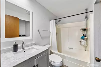 10319 SE 228th St, Kent, WA 98031 - Photo 17