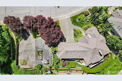 12232 SE 80th Way, Newcastle, WA 98056 - Photo 35