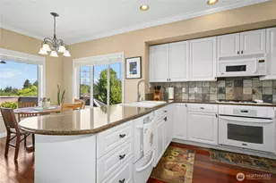 12232 SE 80th Way, Newcastle, WA 98056 - Photo 9