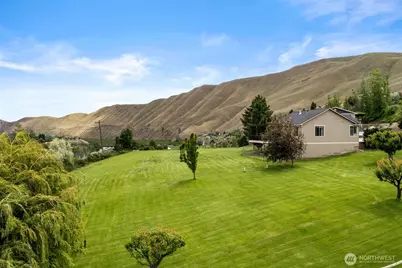 1901 Sleepy Hollow Road, Wenatchee, WA 98801 - Photo 39