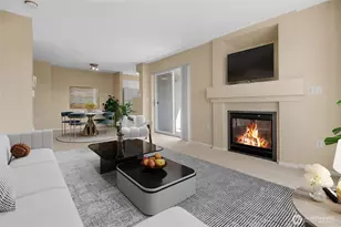 4343 Roosevelt Way NE, Seattle, WA 98105 - Photo 7