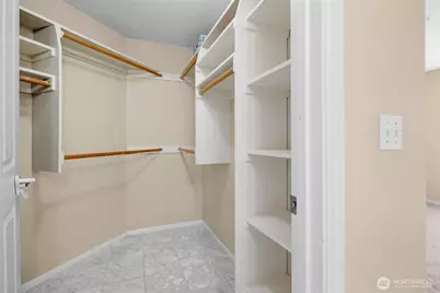 4343 Roosevelt Way NE #401, Seattle, WA 98105 - Photo 21