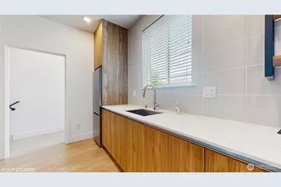 444 13th Avenue, Seattle, WA 98122 - Photo 13