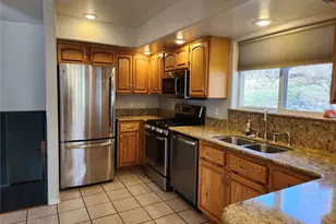 1023 N Adams St, Republic, WA 99166 - Photo 9