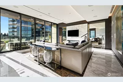 838 Avenue Square NE #2602, Bellevue, WA 98004 - Photo 35