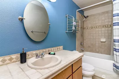 15103 Westmore Drive E, Puyallup, WA 98374 - Photo 17