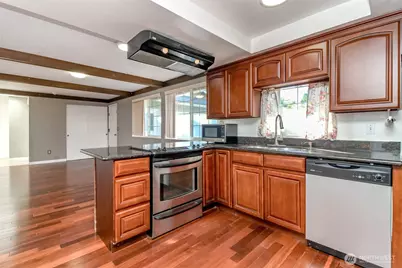 32622 39th Avenue SW, Federal Way, WA 98023 - Photo 13