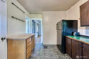 2150 N Callow Ave, Bremerton, WA 98312 - Photo 11