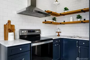 506 N Main St, Coupeville, WA 98239 - Photo 17