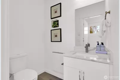8040 19th Avenue NW, Seattle, WA 98117 - Photo 21