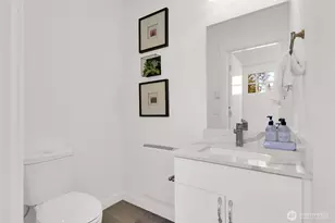 8040 19th Ave NW, Seattle, WA 98117 - Photo 21