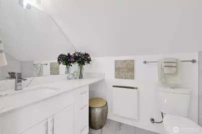 8040 19th Avenue NW, Seattle, WA 98117 - Photo 19