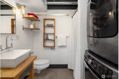 1310 E Union Street #401, Seattle, WA 98122 - Photo 21