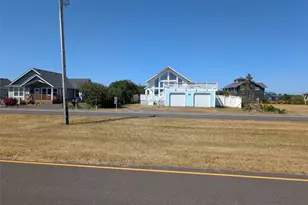 1249 E Ocean Shores Blvd SW, Ocean Shores, WA 98569 - Photo 1