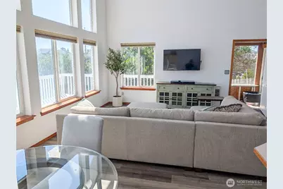 1249 E Ocean Shores Boulevard SW, Ocean Shores, WA 98569 - Photo 7
