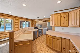 1236 E Island View Rd, Grapeview, WA 98546 - Photo 17